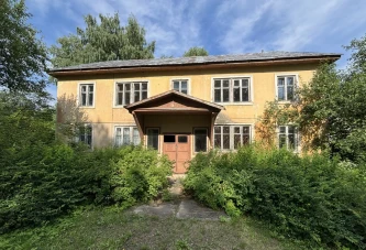 Нежилое здание, площадью 455,8 кв. м с земельным участком площадью 625 кв. м, адрес: Ярославская область, м.о. Некоузский, п. Борок, д. 4; Земельный участок, кадастровый номер 76:08:010631:153, площадь 625 +/- 10 кв. м,